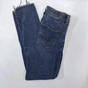 American Eagle Super Stretch Size 4s